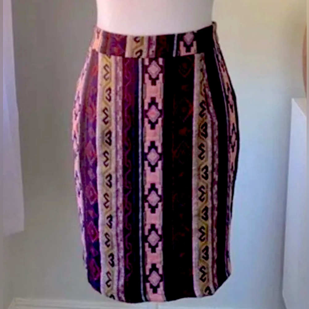 West 36th pencil skirt like new